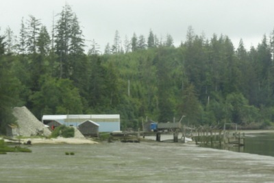 [2010072766Oystercannery3.jpg]