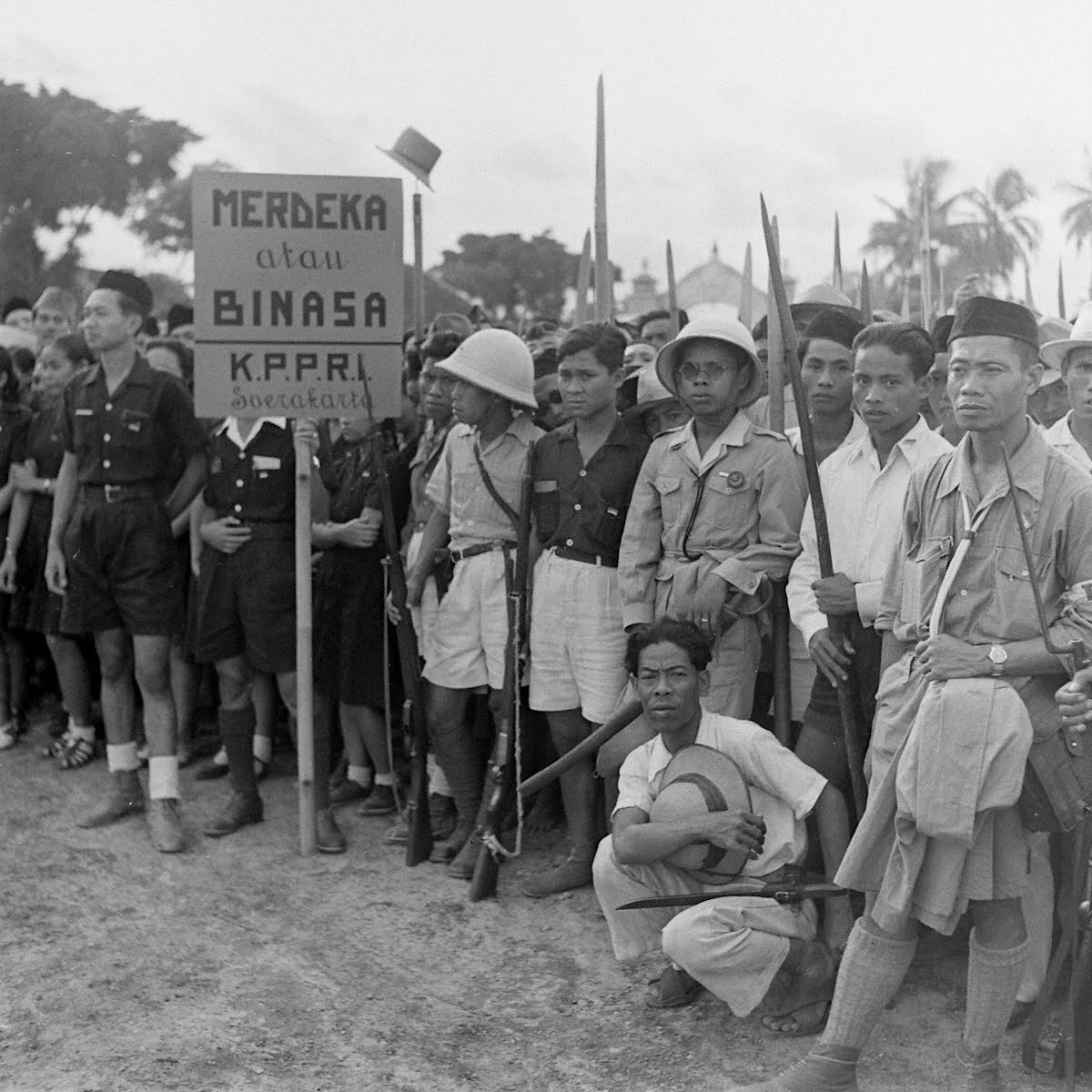 Indonesian's Fight For Freedom - John Florea — Google Arts & Culture