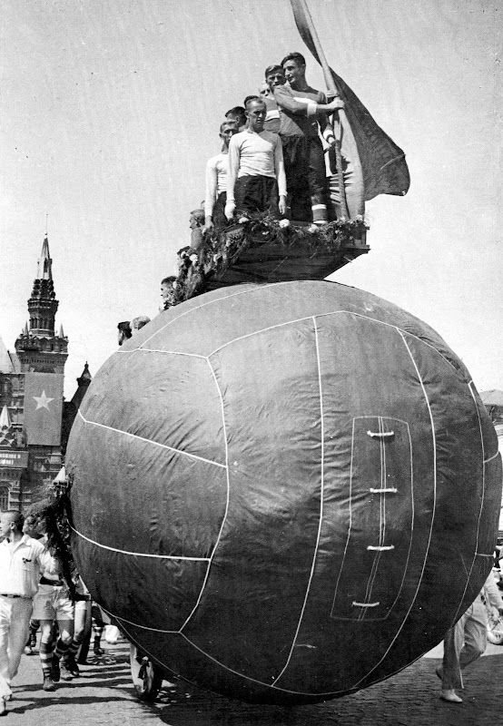 "Спартаковцы" на параде физкультурников.: foto_history — LiveJournal