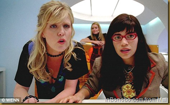 Ugly Betty, or I'm with stupid