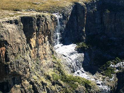 tugela falls Top 10 Highest Waterfalls in the World