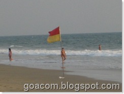 flags for safe swimming in Goa