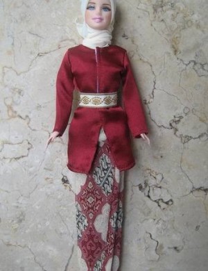 Anak Patung Muslimah - Sumarz.Com
