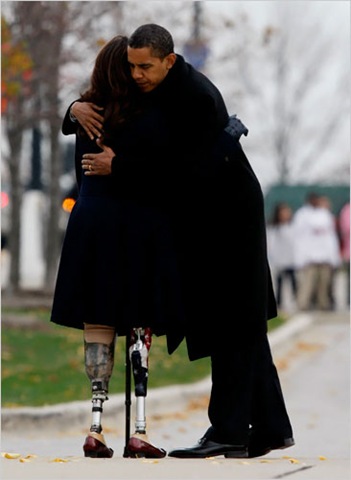 [Obama Tammy Duckworth Veterans Day 2008[4].jpg]