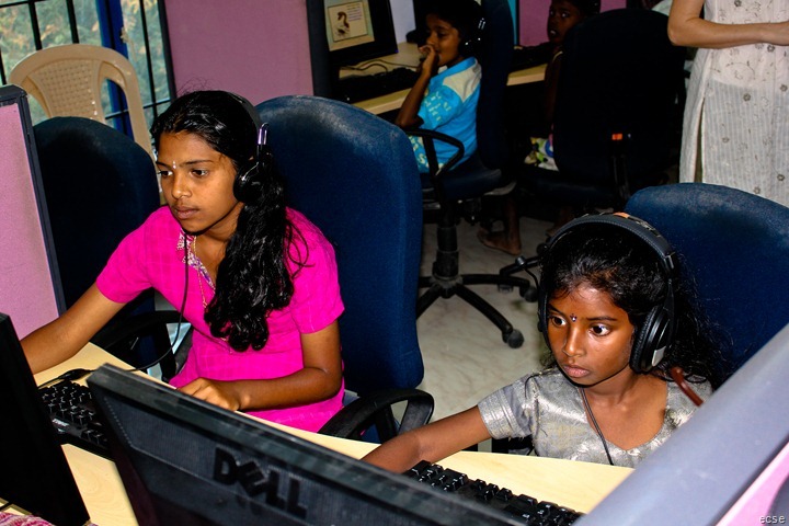 India 125 India 125
