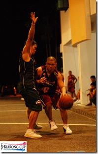 Torres of Fun Donuts one on one against Enriquez of Slashers