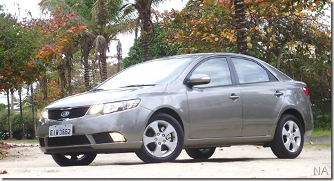 21_MHG_KIA_CERATO_CARROETC