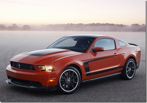 Ford-Mustang_Boss_302_2012_800x600_wallpaper_01