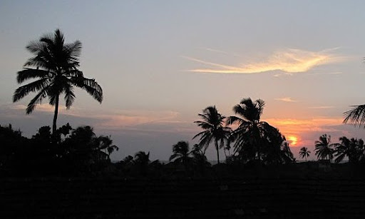 Вид на закат с крыши Маршал Хауса, Моржым, Гоа