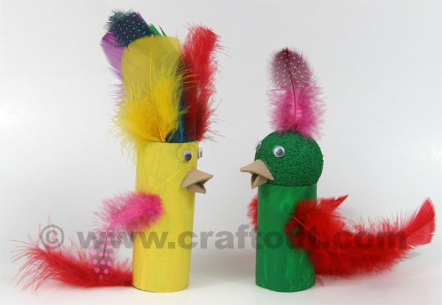 [parrot_paper_roll_feather_craft[3].jpg]