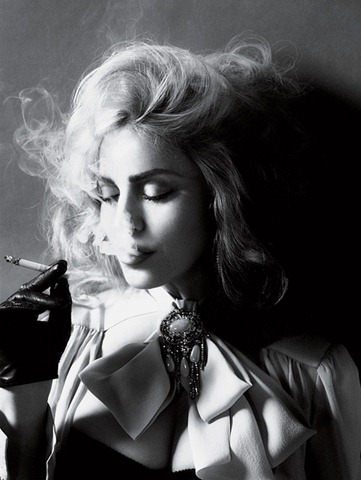 [Madonna (cover Interview maio 2010 ensaio completo  (5)[2].jpg]