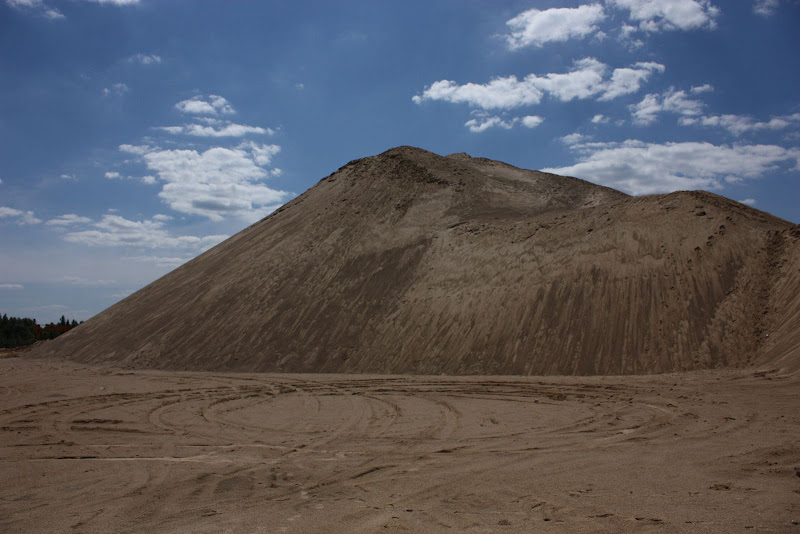 Подмосковная пустыня - карьер в Сычево.