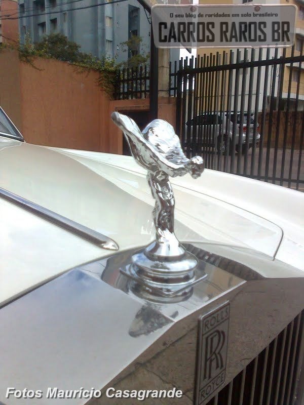 [Rolls Royce Corniche Maurício (1)[1].jpg]