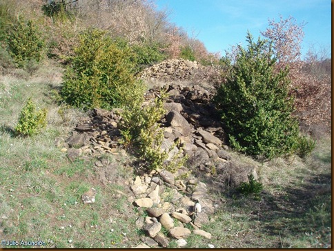 Derrumbe de muralla - Castro  del Montico - Idocin