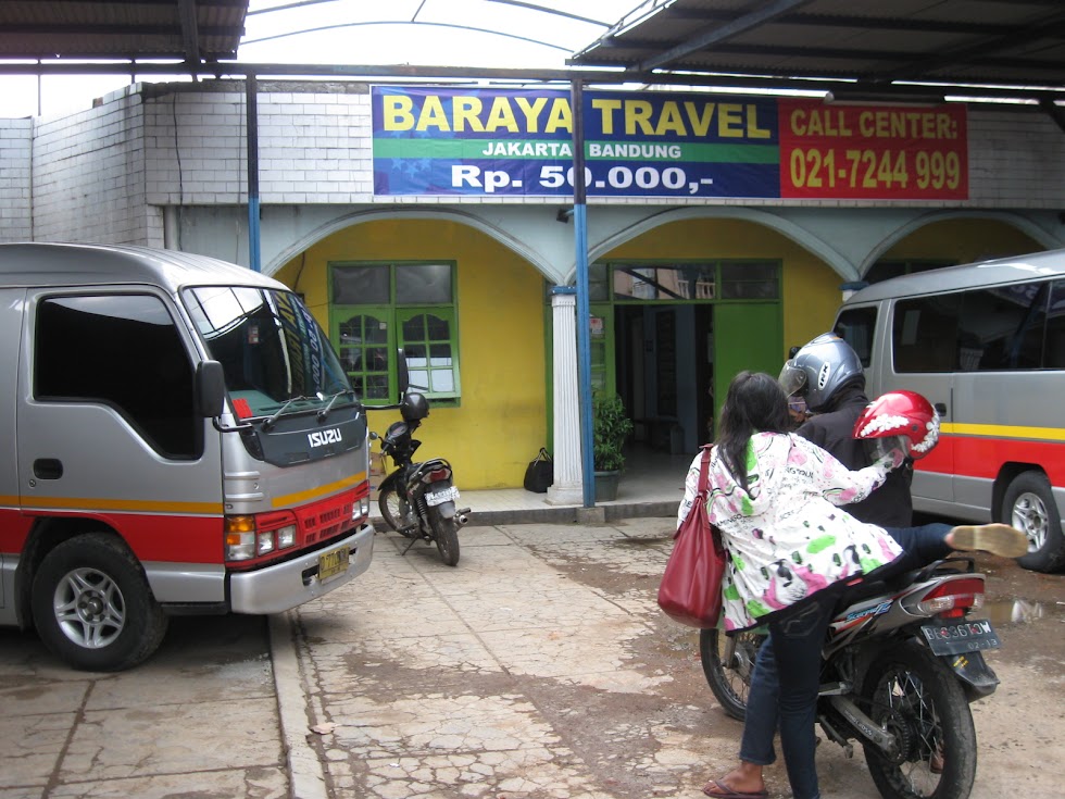 Baraya Travel - Jatiwaringin, Kota Bekasi - Indonesia
