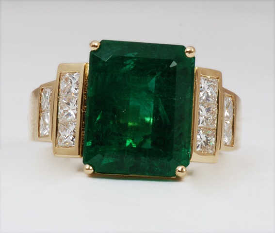 [Emerald_Ring_Em[8].jpg]