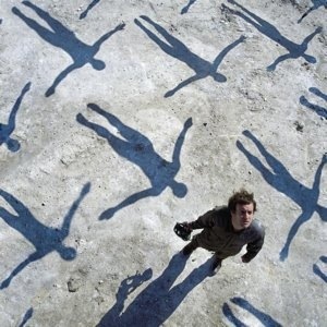 [Muse_-_Absolution_Cover_UK[1][3].jpg]