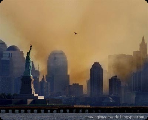 Smoke from the remains of New York's World Trade Center001