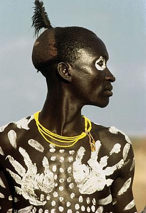 [Painted Karo Dancer, Ethiopia, 1987[4].jpg]
