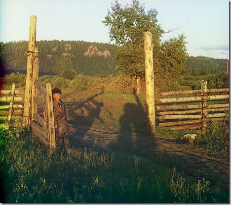 Boy standing by wooden gatepost; 1910
Sergei Mikhailovich Prokudin-Gorskii Collection (Library of Congress).