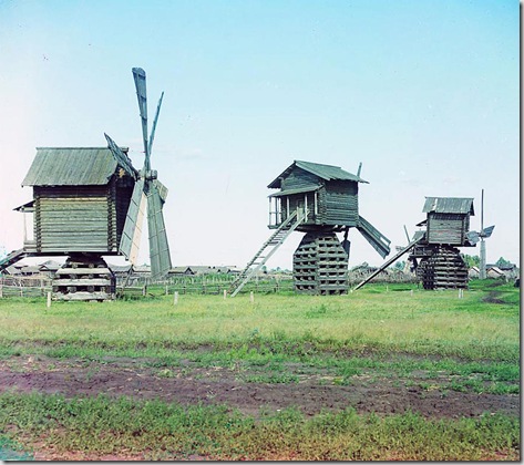 Mills in Ialutorovsk district of Tobolsk Province; 1912
Sergei Mikhailovich Prokudin-Gorskii Collection (Library of Congress).