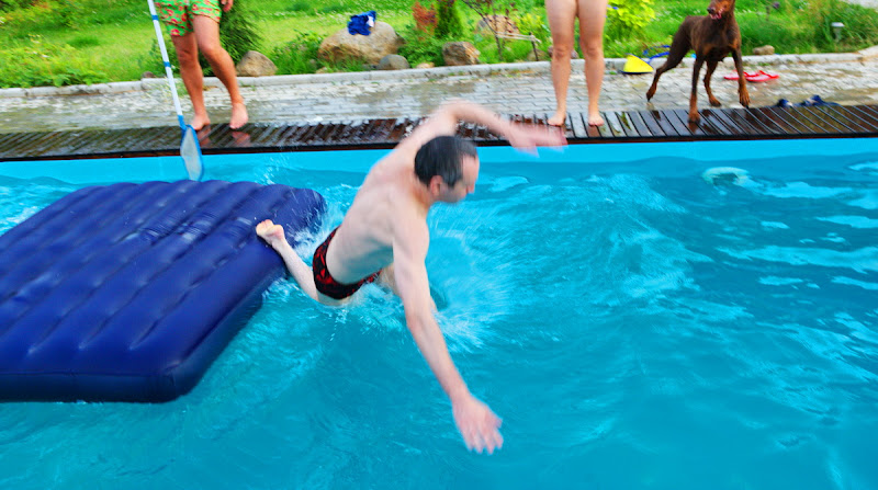 Светская хроника