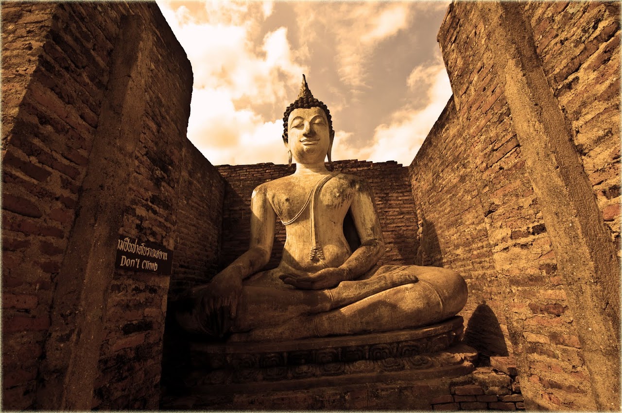 Sukhothai In Sepia The Road Forks Travel And Food Blog