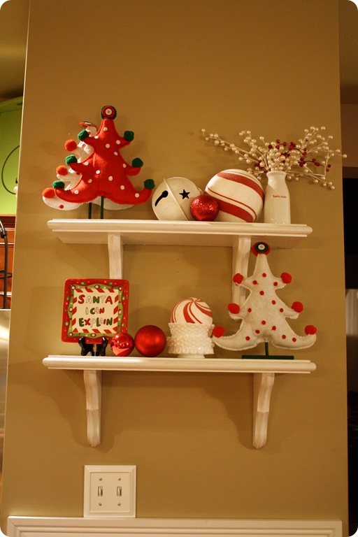 tour of our christmas kitchen from thrifty decor chick - How To Decorate Your Kitchen Island For Christmas tour of our christmas kitchen from thrifty decor chick - How To Decorate Your Kitchen Island For Christmas