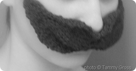 Tamdoll Knit Moustache