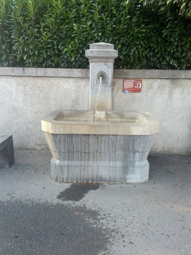 Fontaine À La Gare