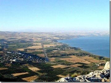 Plain of Gennesaret from Arbel, tb052000207