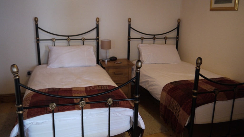[The second bedroom[3].jpg]