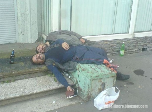 [borrachos (9)migallinero.blogspot[5].jpg]