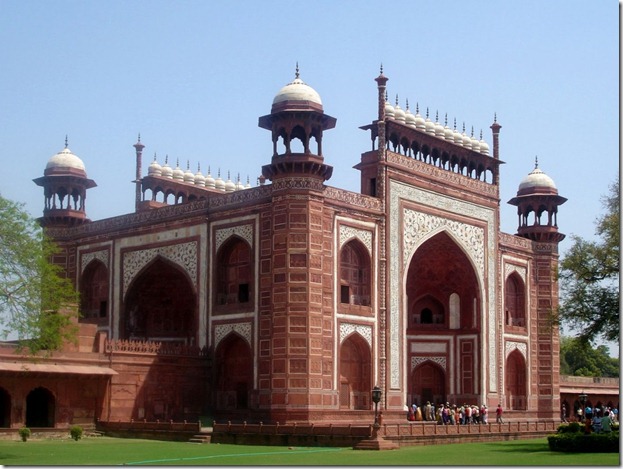 Darwaza de entrada a acceso Taj Mahal