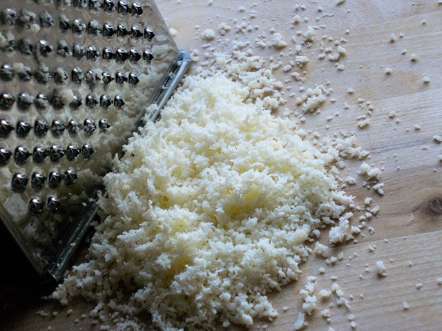 [shredded parmesan[5].jpg]