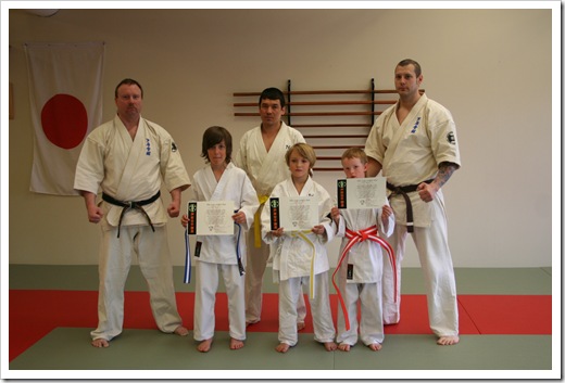 Karategradering vt 2010 012