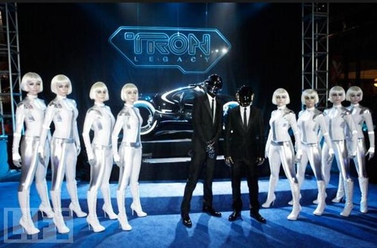 Daft Punk na Premiere de 'Tron Legacy' em Hollywood