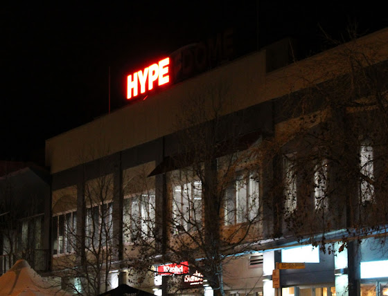 Hyperdome sign on the fritz