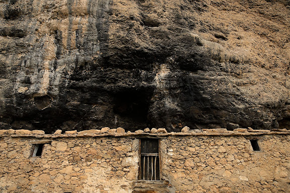 Ca la Rita, roca de Canalda, Odn, Solsons, Lleida