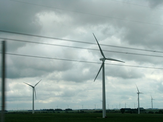 [6970 Wind Turbines Dexter MN[2].jpg]