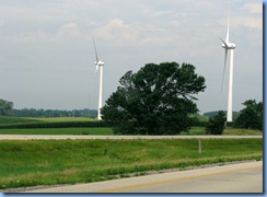 8380 I-280 IL Wind Turbine
