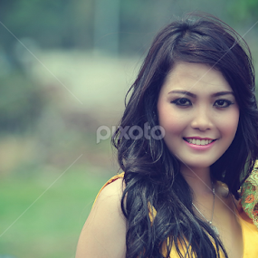 Smile by Akhi Q-Moet - People Portraits of Women