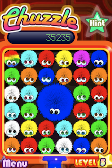 一旦行列中卡了一顆胖毛球，拖曳時就會牽引兩排的毛球一起移動