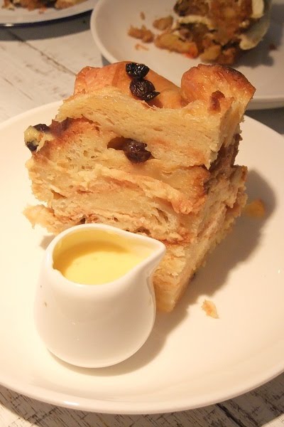 Bread Butter Pudding With Vanilla Sauce Ben S General Food Store Bgfs Malaysia Food Restaurant Reviews
