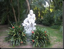 Botanical Garden - sculpture - young and old