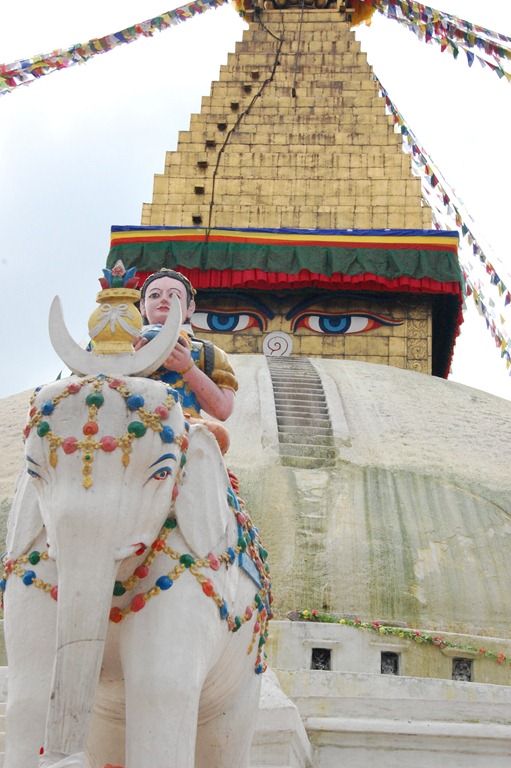 [Nepal 2010 - Kathmandu ,  Estupa de Bodnath - 24 de septiembre  -    58[3].jpg]