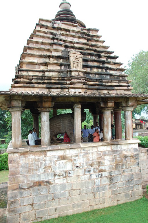 [India 2010 -Kahjuraho  , templos ,  19 de septiembre   44[3].jpg]