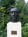 Fryderyk Chopin Statue