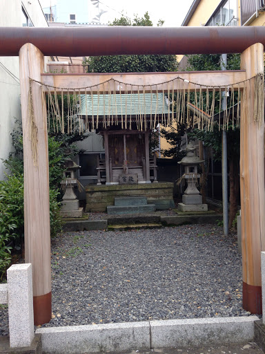 駅前神社 / Ekimae shrine
