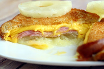 Hawaiian Grilled Cheese Sandwich